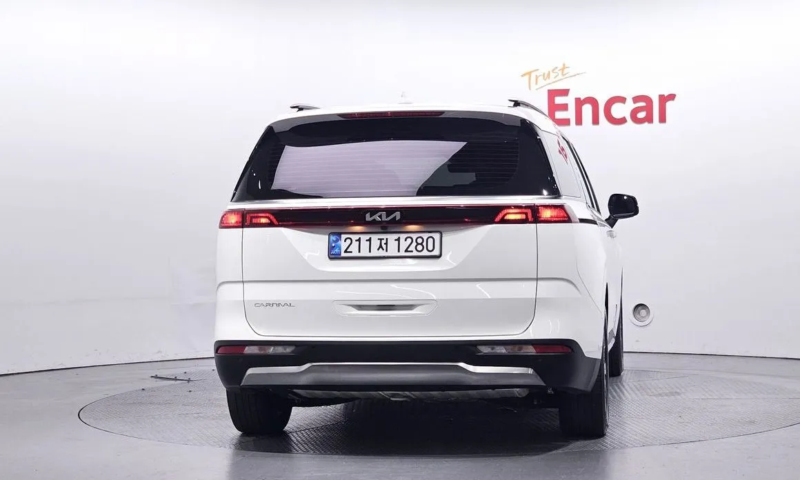 Kia Carnival 2023 из KR, фото 4