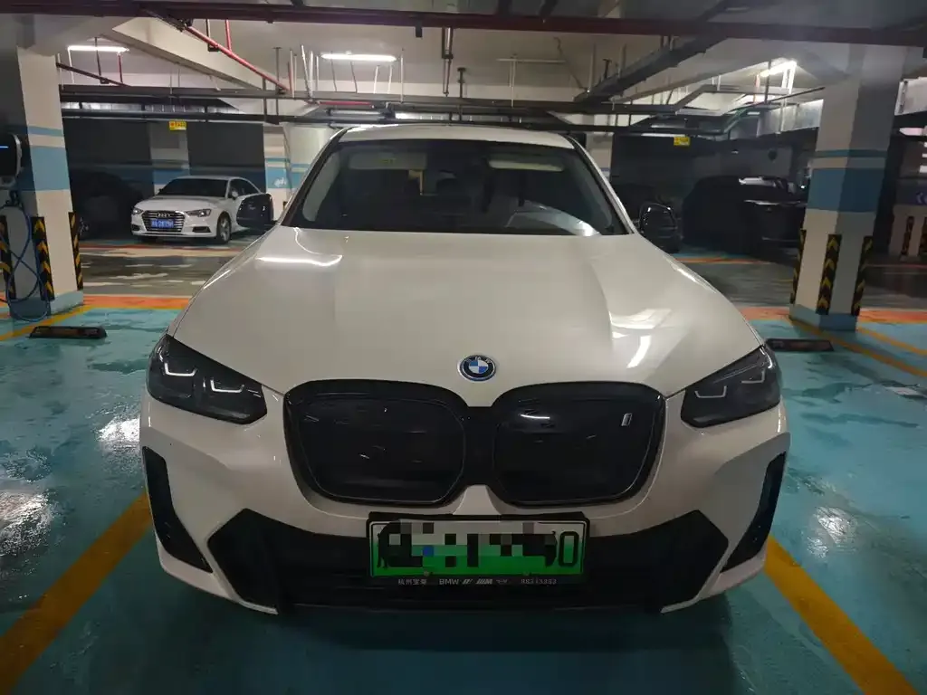 BMW iX3 2023 из CN, фото 6