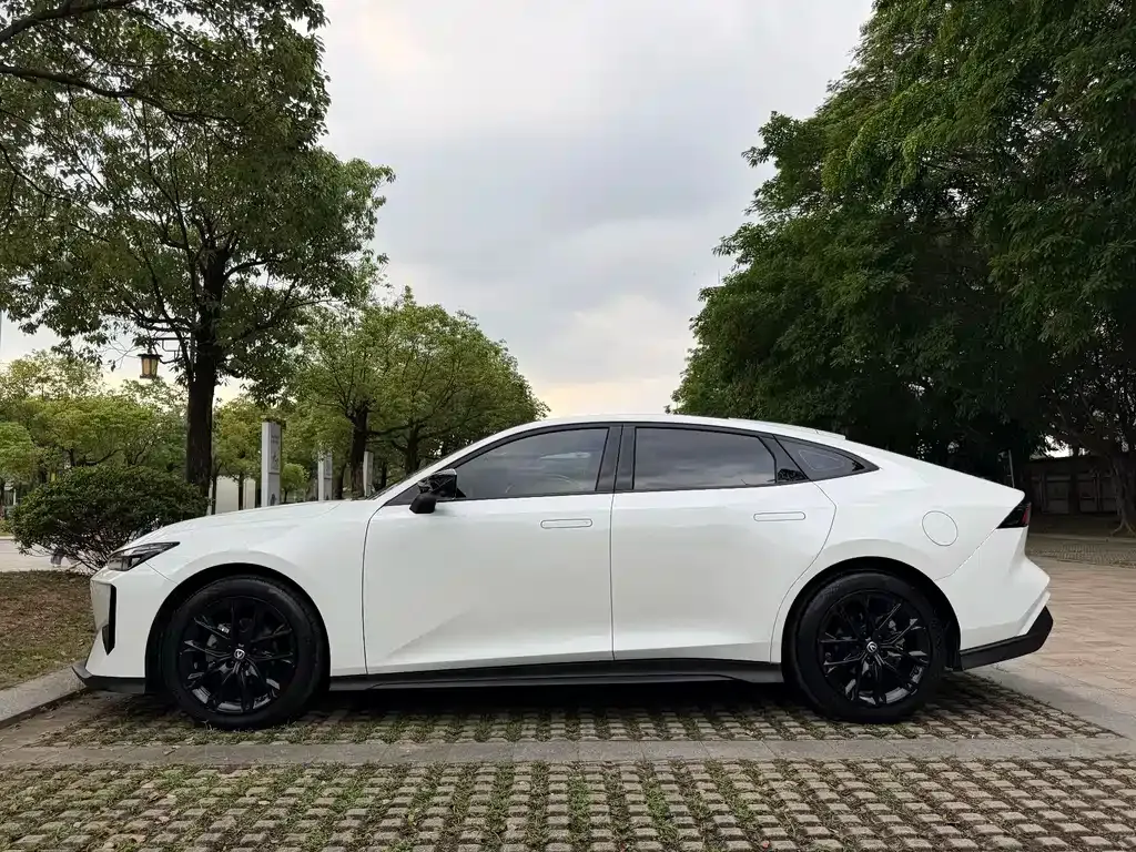 Changan UNI-V 2024 из CN, фото 3