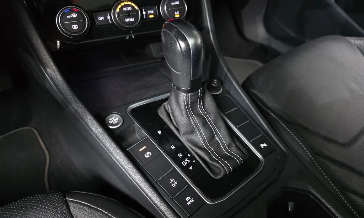 Volkswagen Jetta 2021 из KR, фото 8
