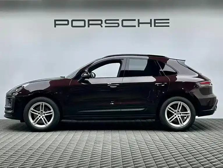 Porsche Macan — фото 10