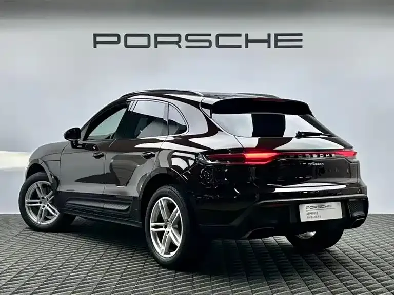 Porsche Macan — фото 5