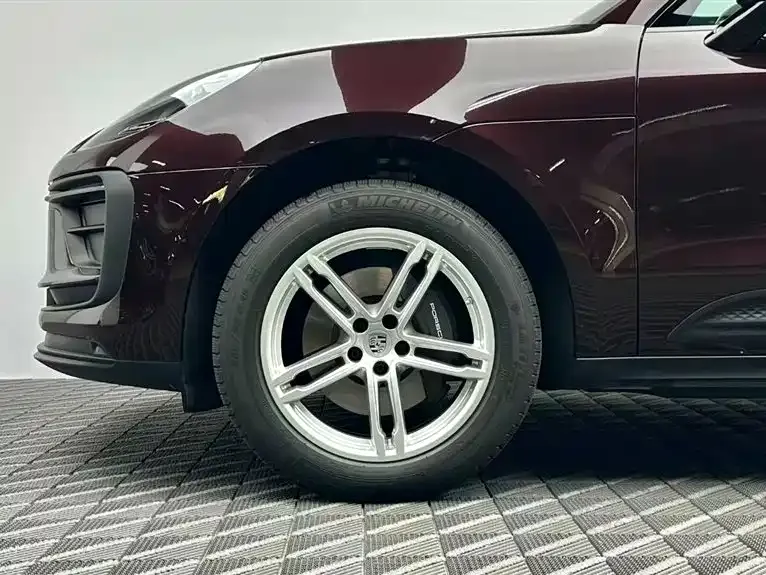Porsche Macan — фото 4