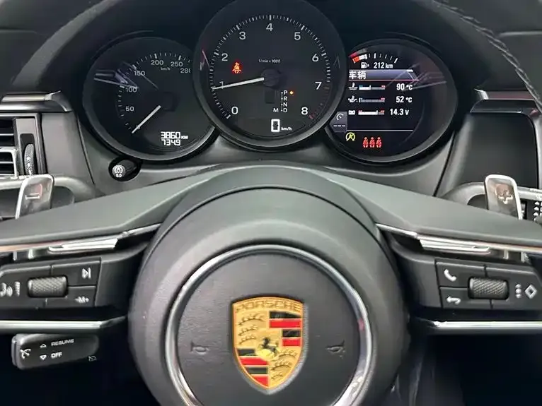 Porsche Macan — фото 2