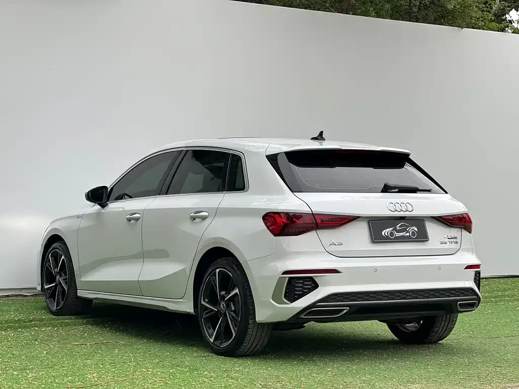 Audi A3 — фото 8