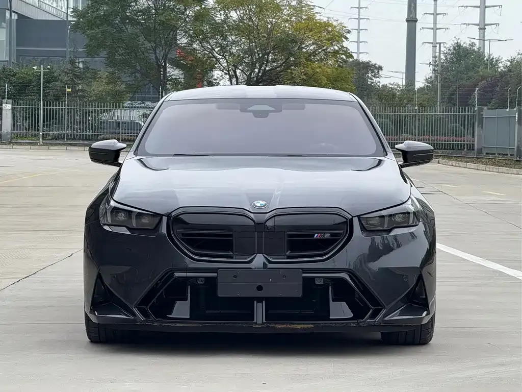 BMW M5 New Energy 2025 из CN, фото 6