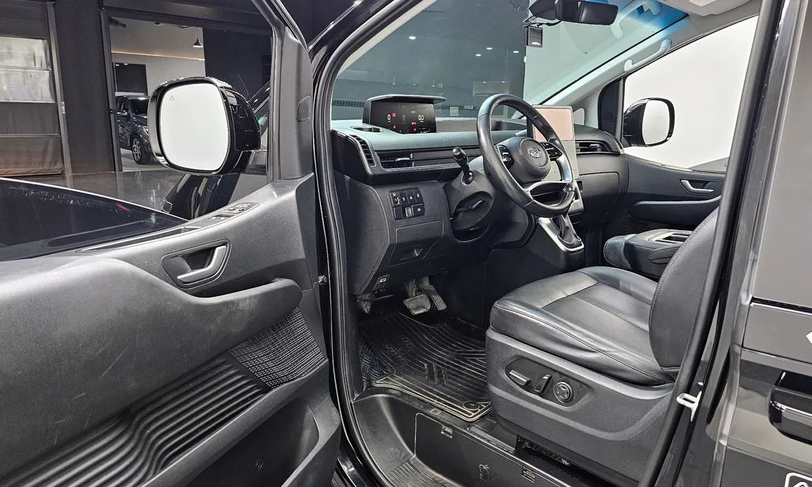 Hyundai Staria 2023 из KR, фото 10