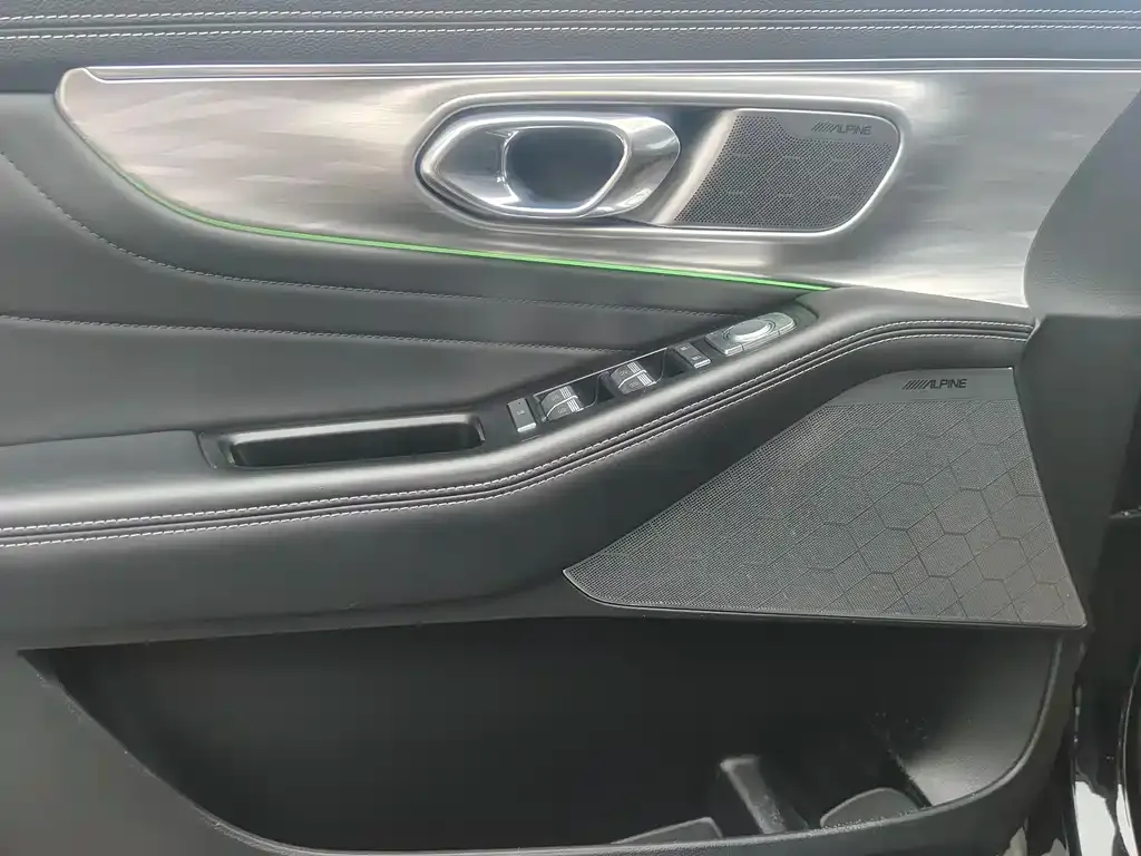 GAC Motor Trumpchi GS8 — фото 6