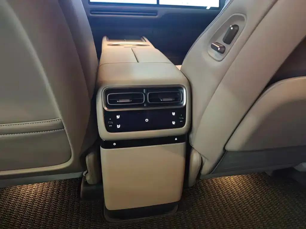Li Auto i6 2026 из CN, фото 4