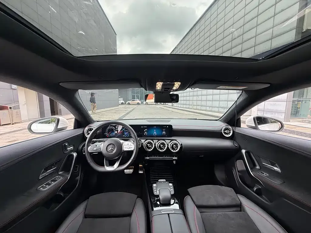 Mercedes-Benz CLA (Import) — фото 9