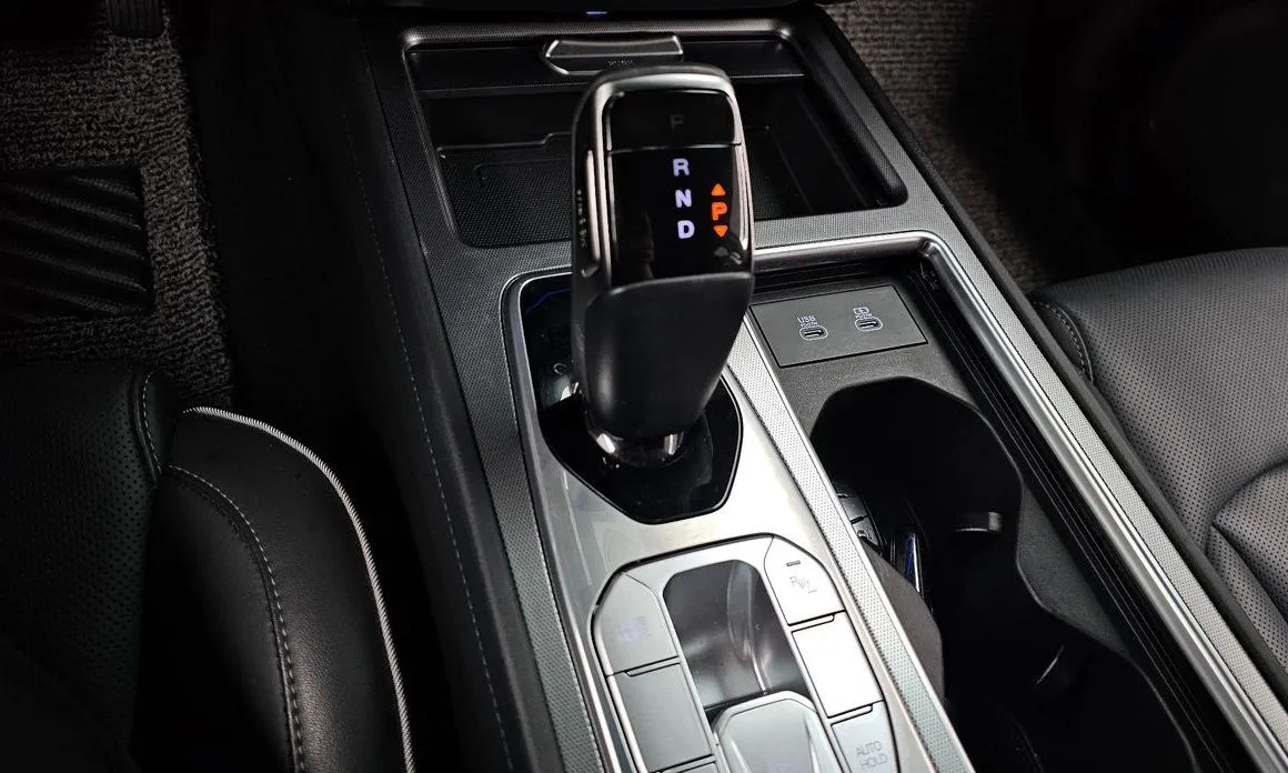 KG Mobility (Ssangyong) Rexton 2024 из KR, фото 4