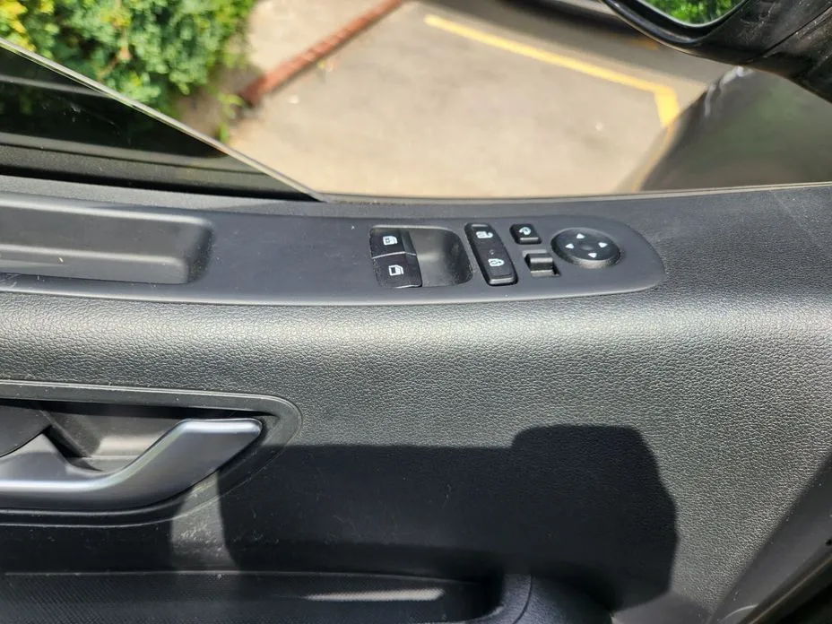 Hyundai Staria 2023 из KR, фото 2