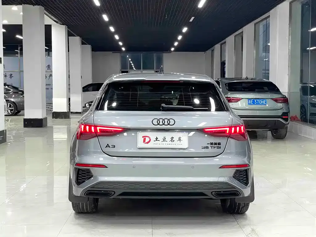 Audi A3 — фото 2