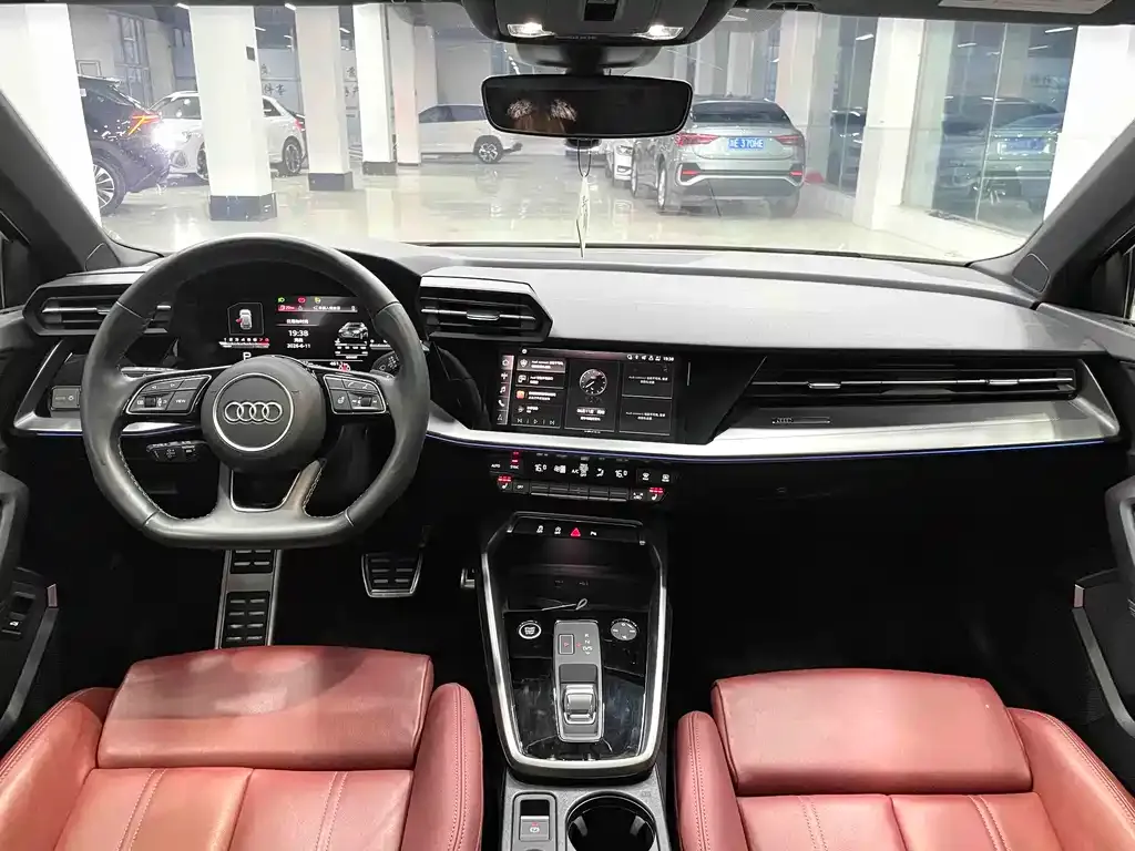 Audi A3 — фото 10
