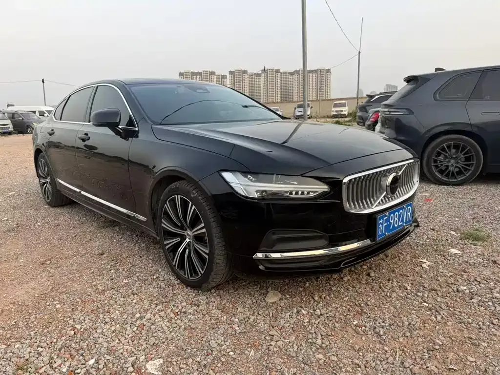 Volvo S90 — фото 6
