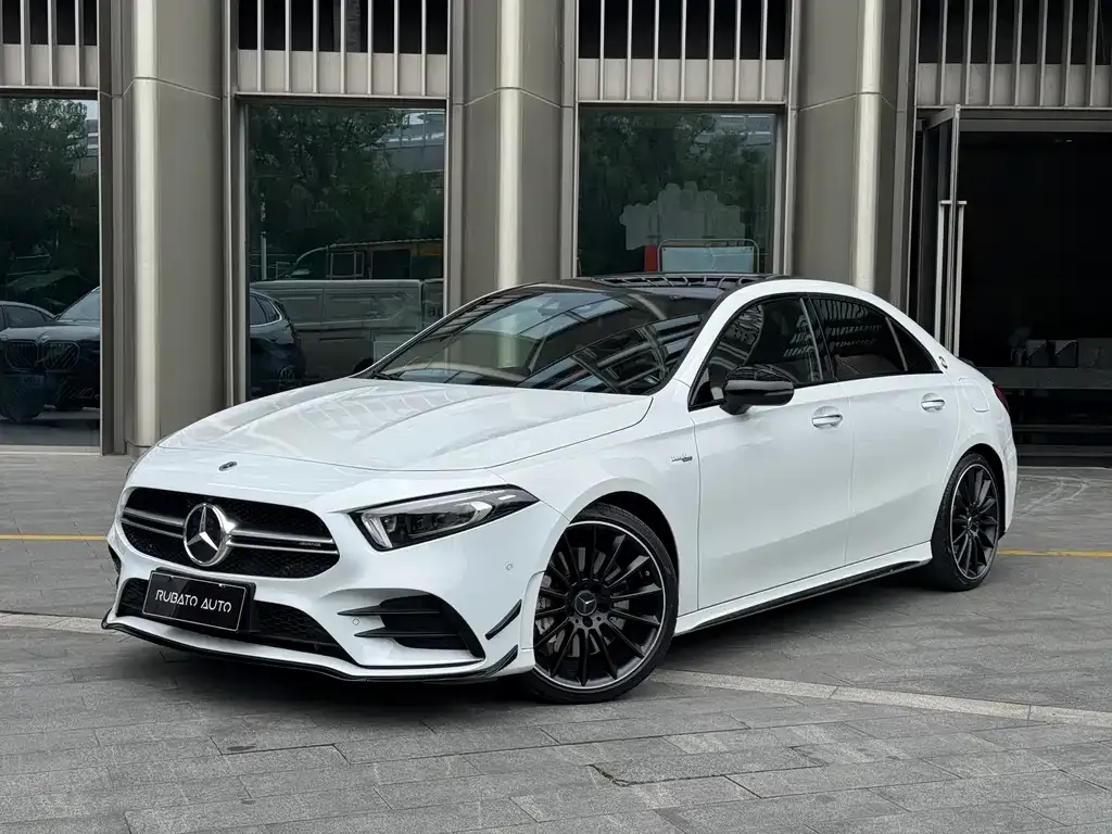 Mercedes-Benz A-Class AMG — фото 1