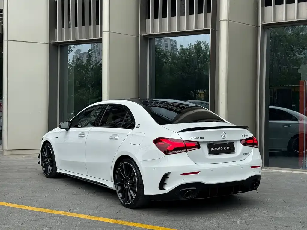 Mercedes-Benz A-Class AMG — фото 10