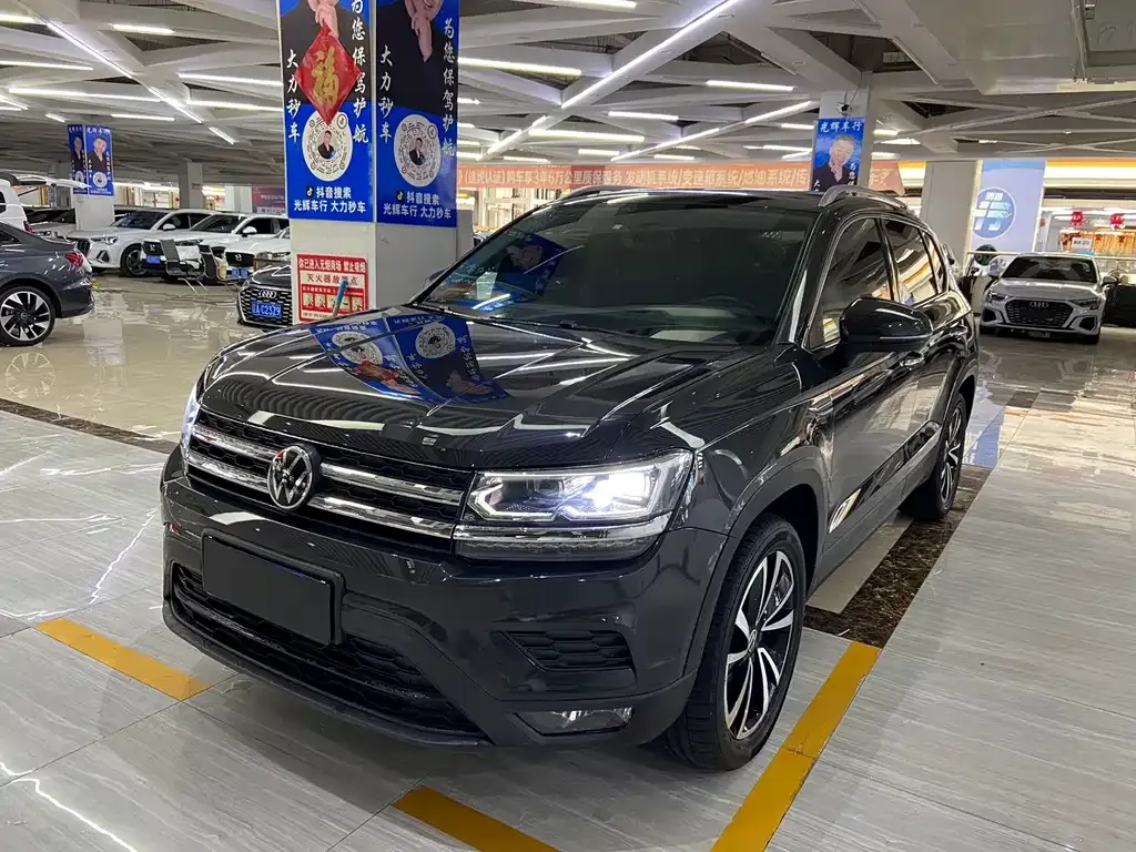 Volkswagen Tharu — фото 1