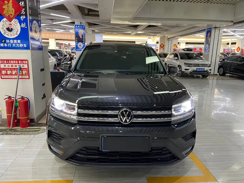 Volkswagen Tharu — фото 3