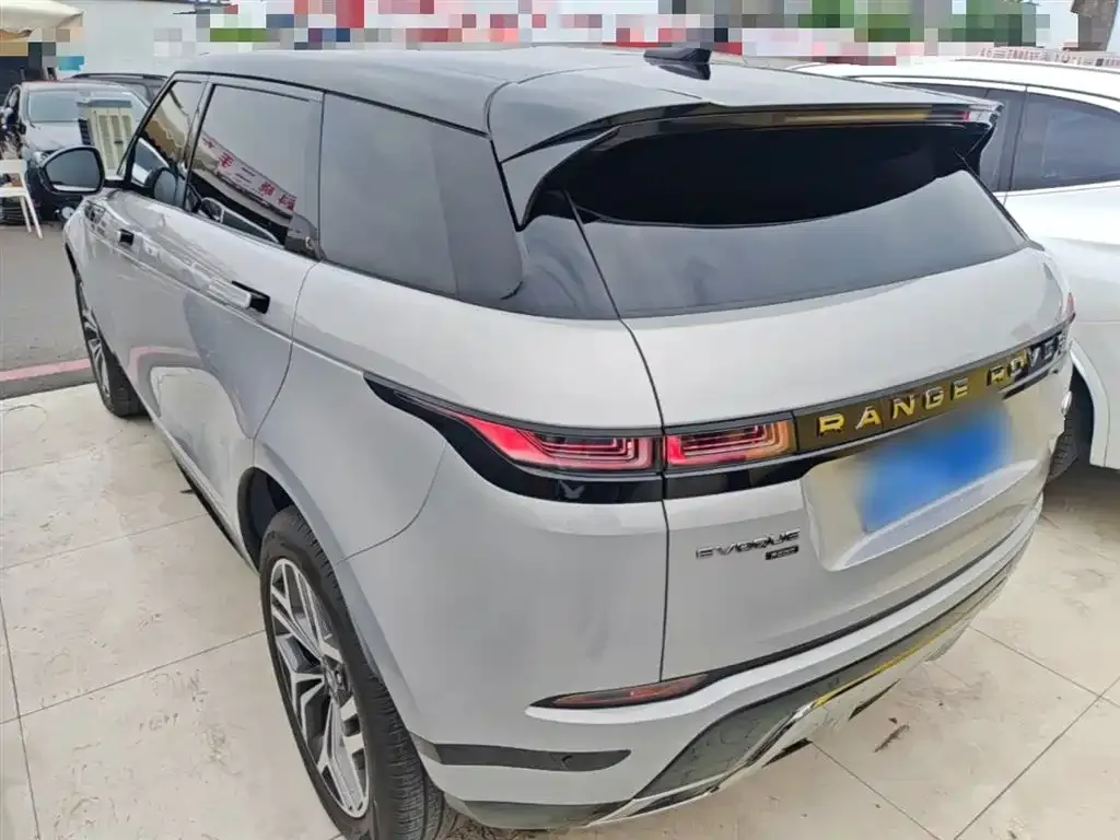 Land Rover Evoque — фото 6