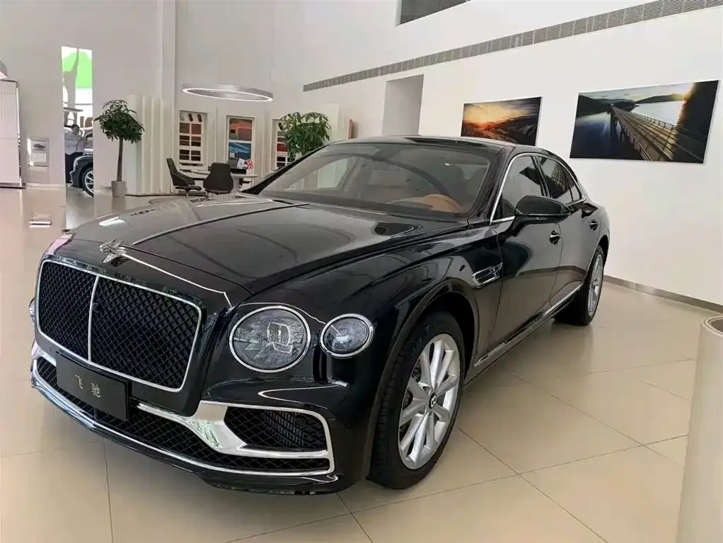 Bentley Flying Spur — фото 5