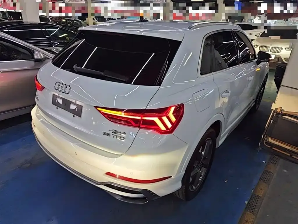 Audi Q3 2021 из CN, фото 5