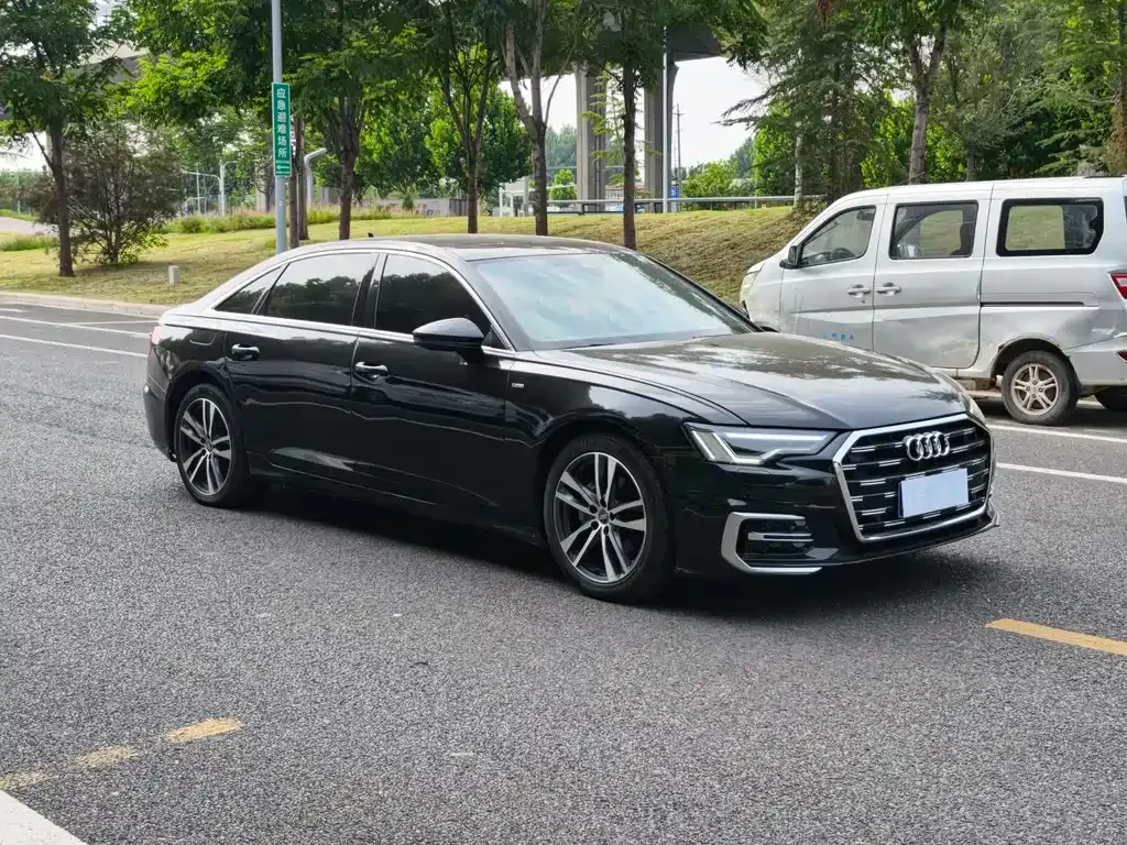 Audi A6L 2024 из CN, фото 9