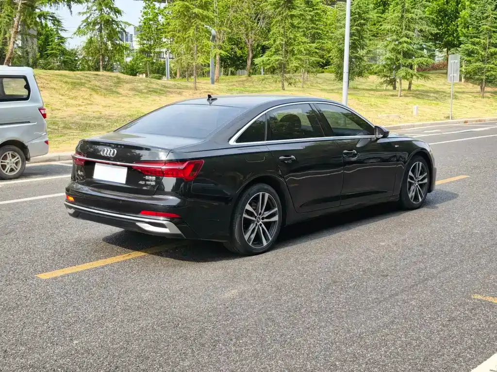 Audi A6L 2024 из CN, фото 7