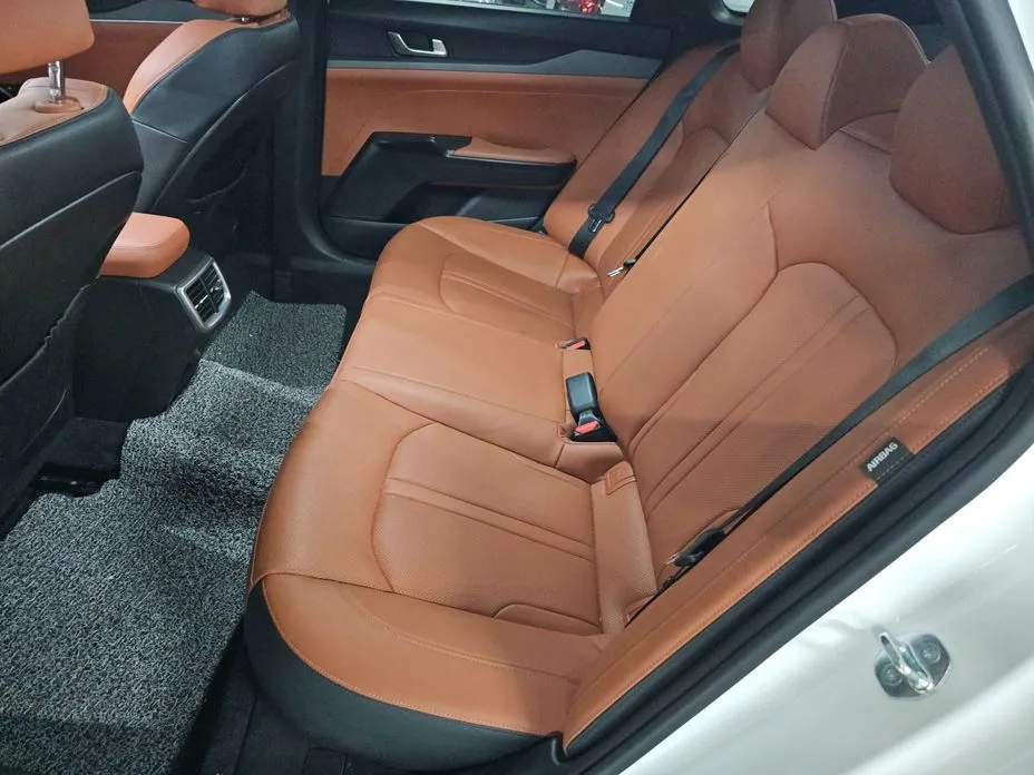 Kia K5 2024 из KR, фото 4