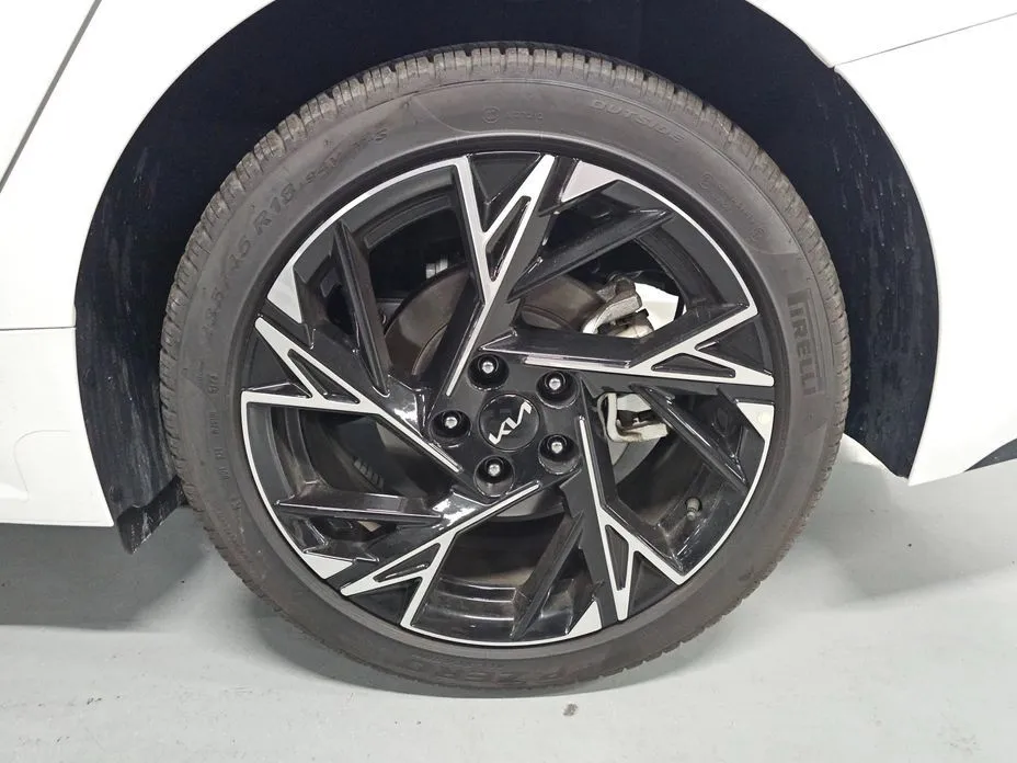 Kia K5 2024 из KR, фото 2