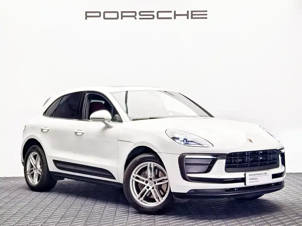 Porsche Macan — фото 1