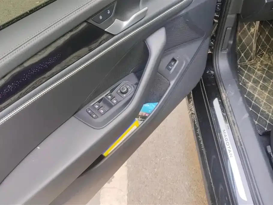 Volkswagen Magotan 2025 из CN, фото 4