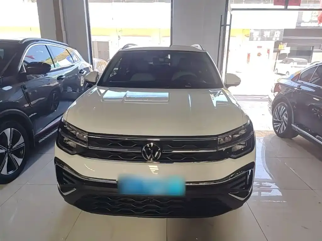 Volkswagen Tharu — фото 8