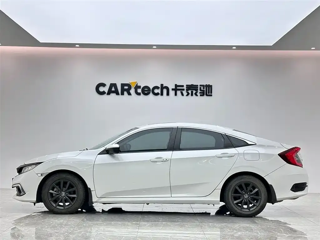 Honda Civic — фото 9