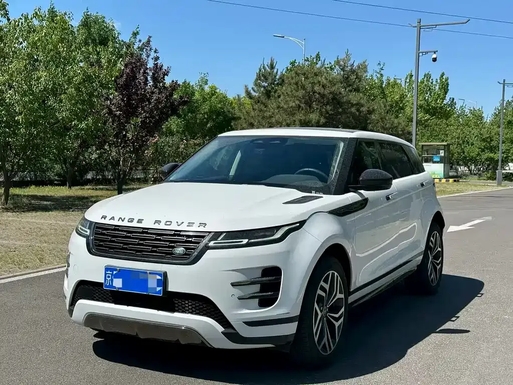 Land Rover Evoque — фото 1