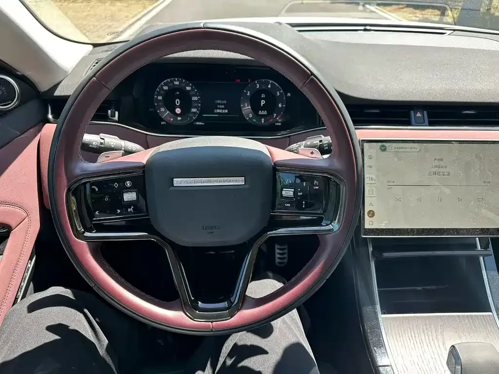 Land Rover Evoque — фото 3