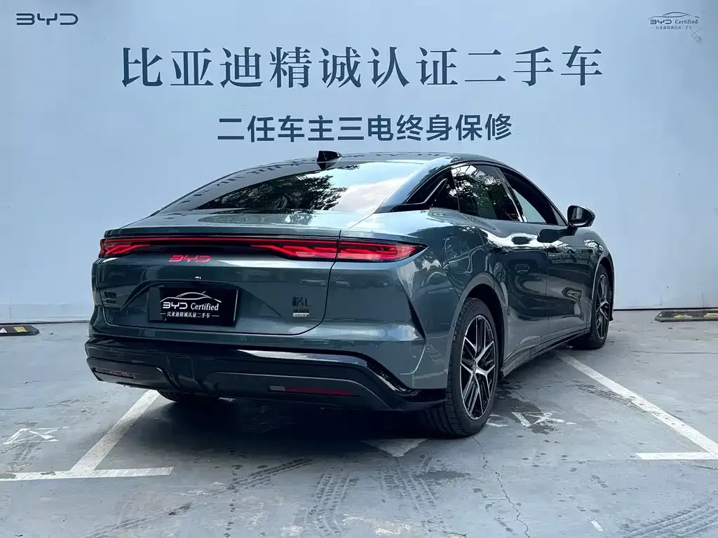 BYD Han L — фото 10