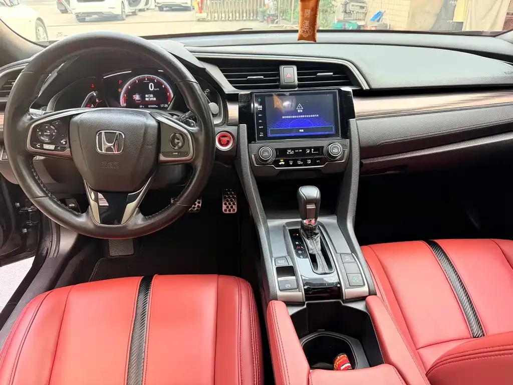 Honda Civic — фото 9