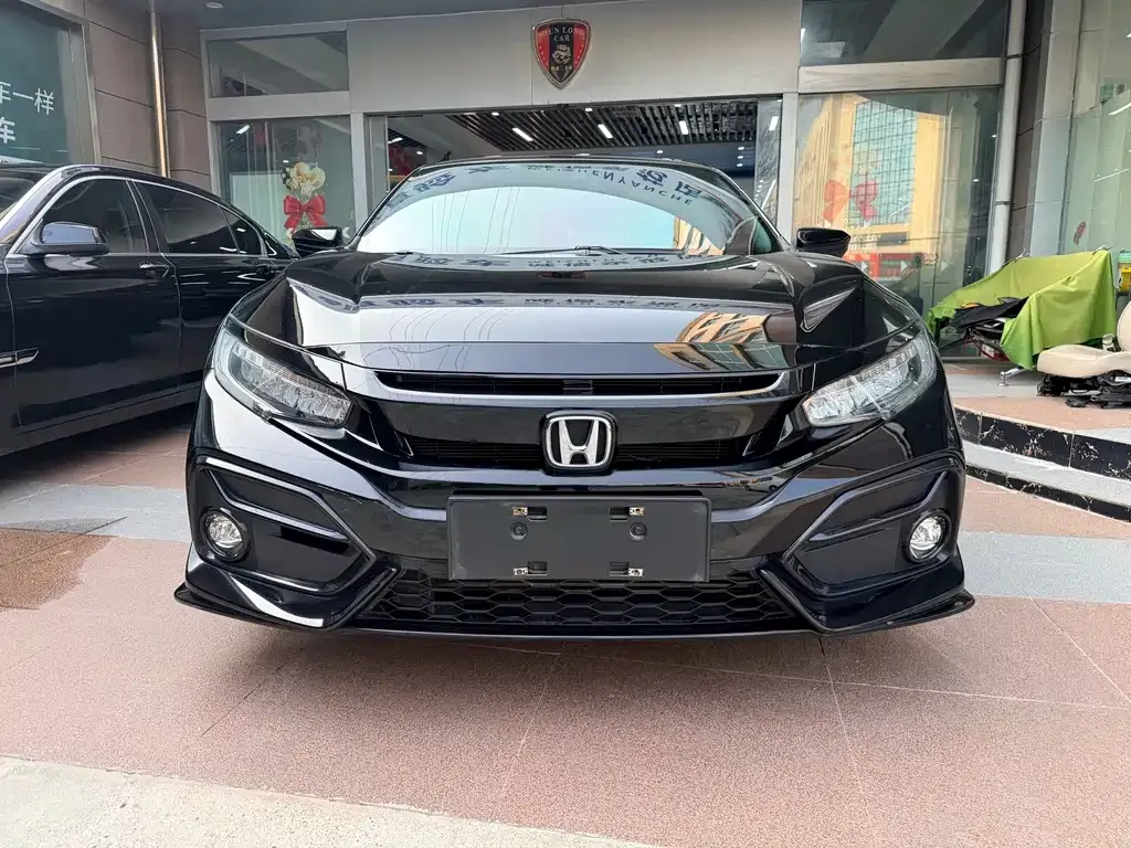 Honda Civic — фото 3