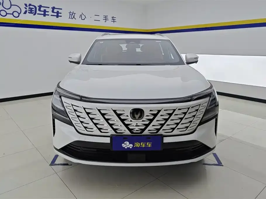 Changan CS75PLUS — фото 4