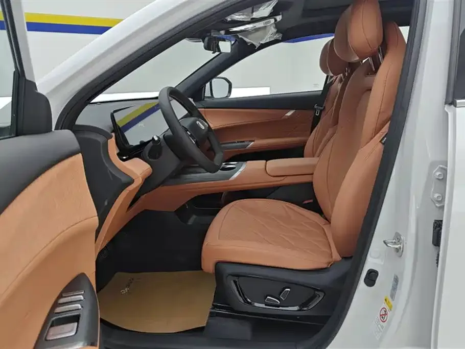 Changan CS75PLUS — фото 2