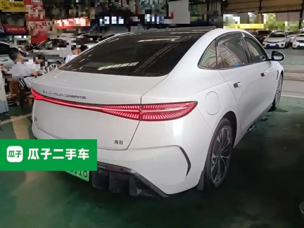 BYD Seal — фото 2