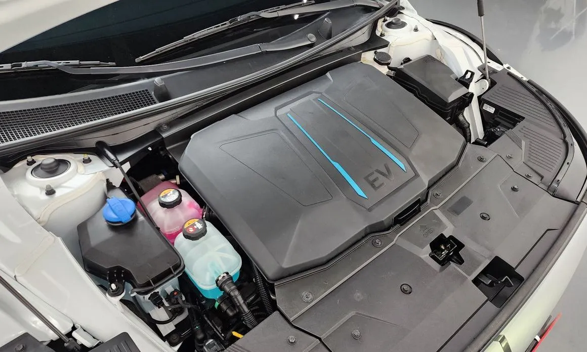 Hyundai Ioniq5 — фото 10