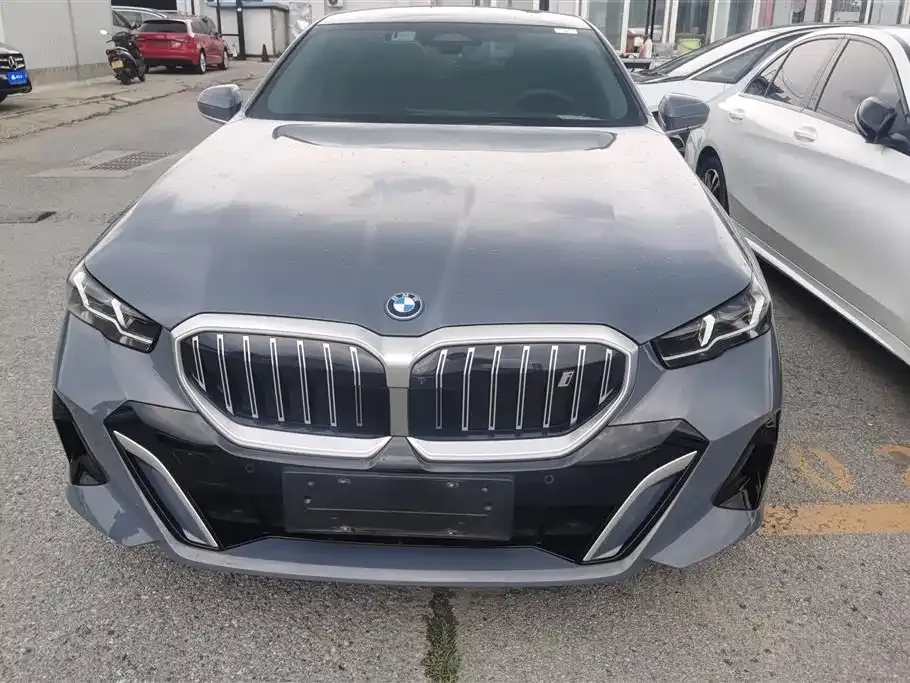 BMW i5 2024 из CN, фото 5
