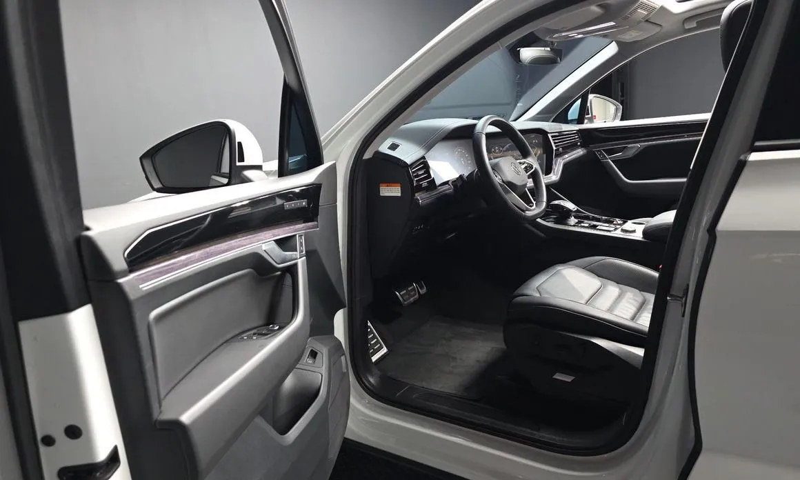 Volkswagen Touareg 2022 из KR, фото 10