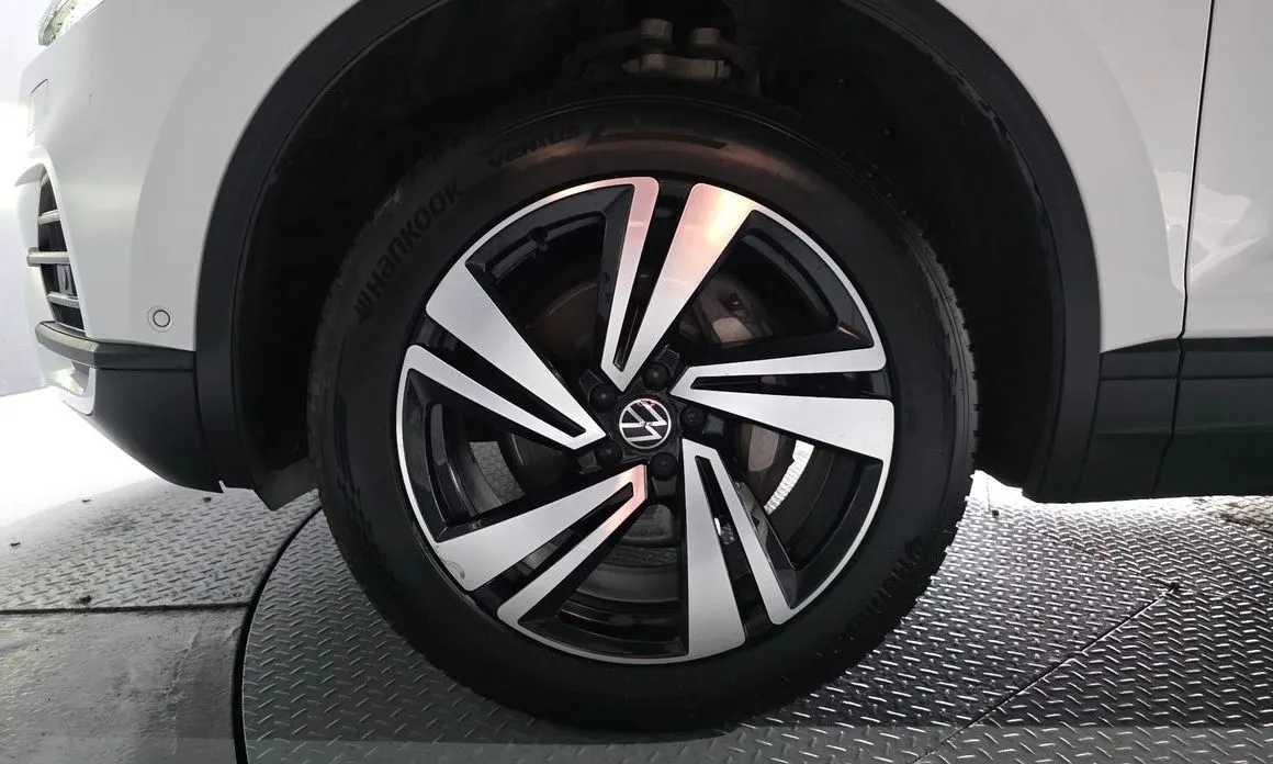 Volkswagen Touareg 2022 из KR, фото 6