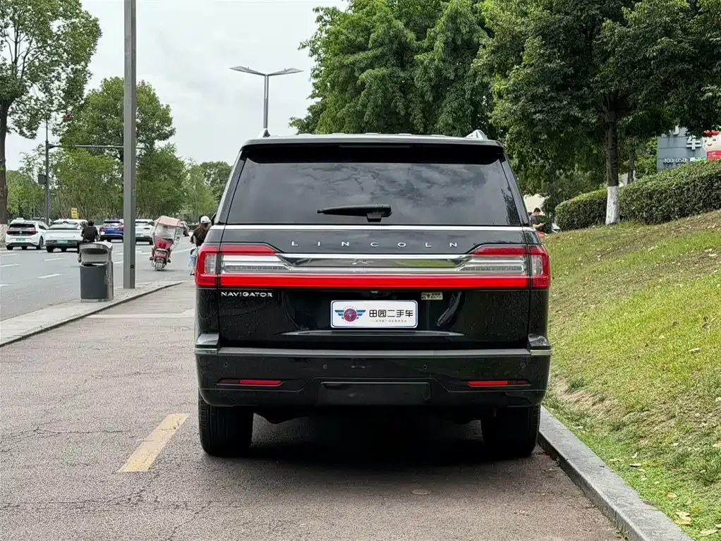 Lincoln Navigator 2021 из CN, фото 9