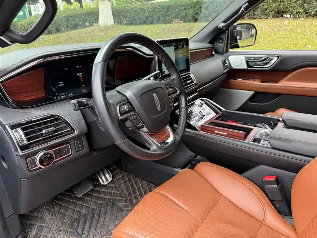 Lincoln Navigator 2021 из CN, фото 5