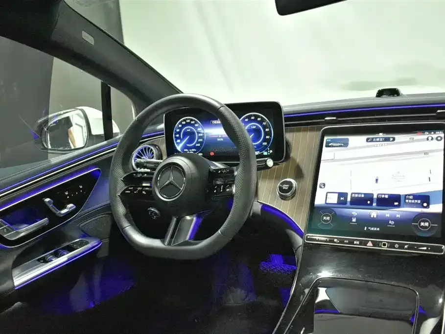 Mercedes-Benz EQE 2023 из CN, фото 6