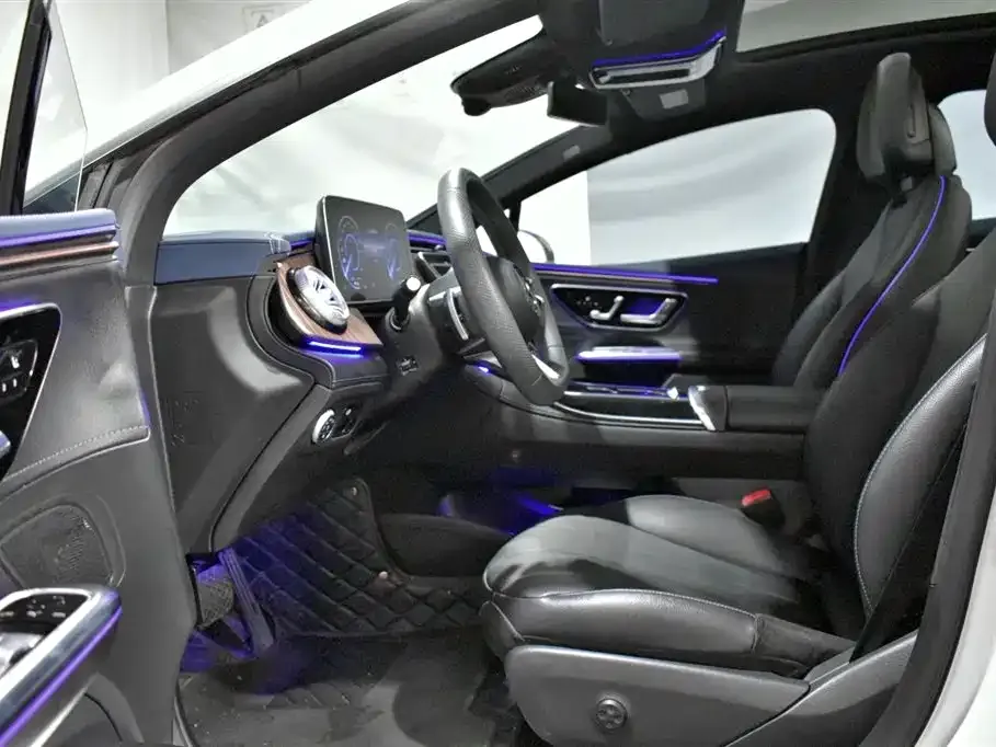 Mercedes-Benz EQE 2023 из CN, фото 7